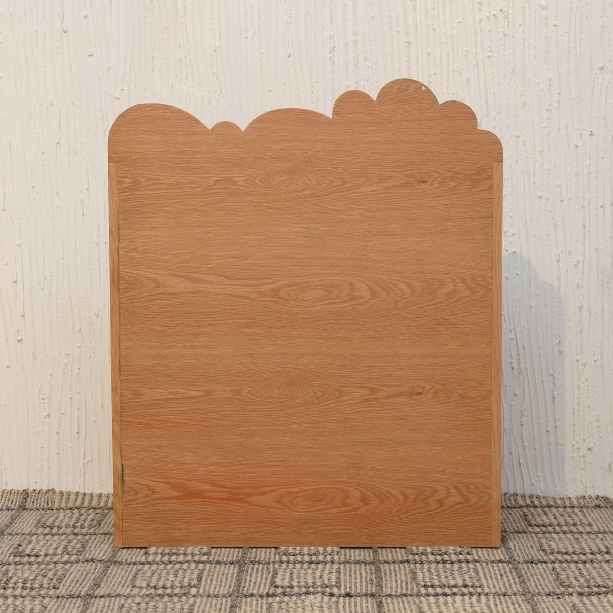 Cloud-Top Wooden Bookshelf – Three-Tier Display