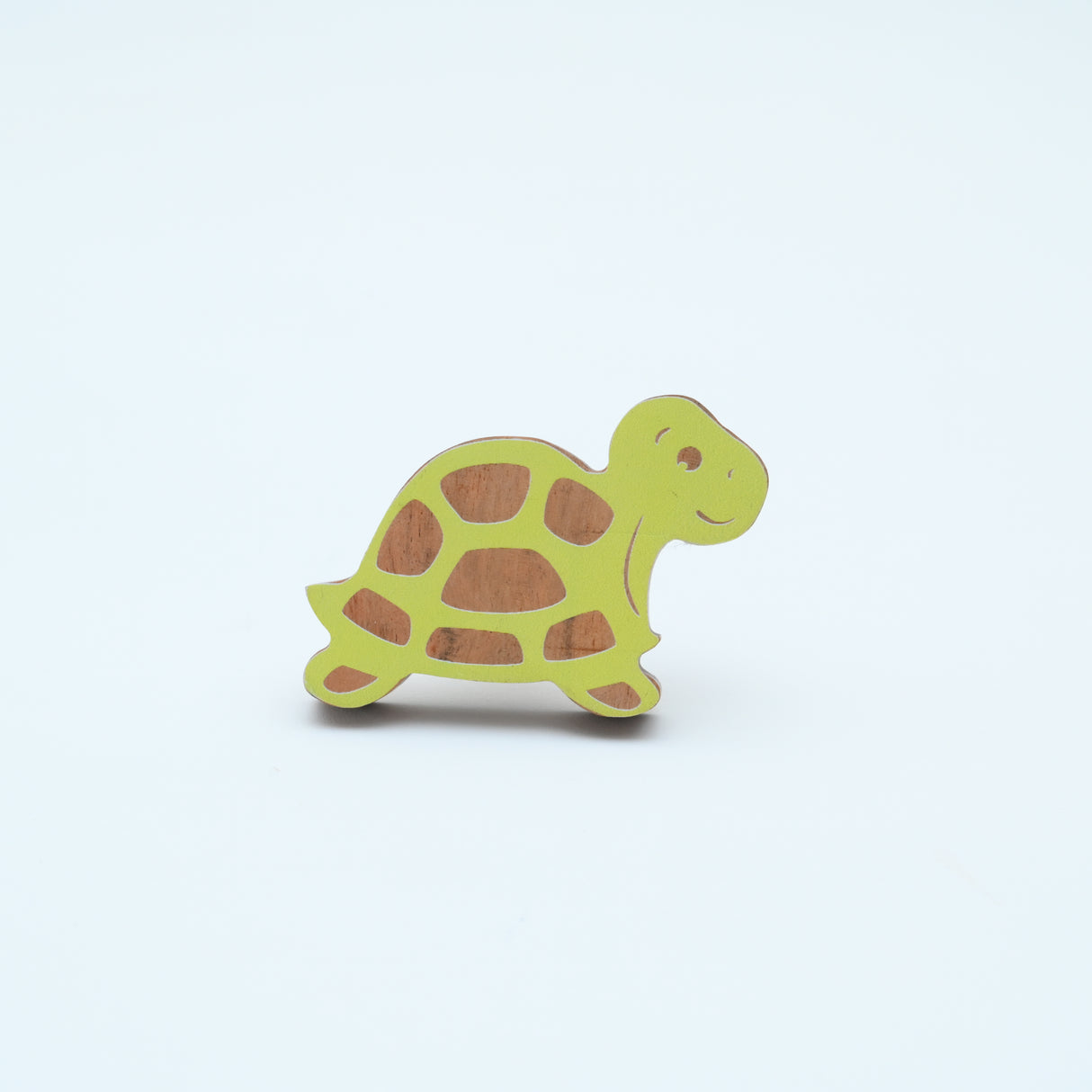 Turtle-Shaped Wooden Knob / Drawer Knob– Handcrafted Kids Room Hardware | Pinch of Pretty
