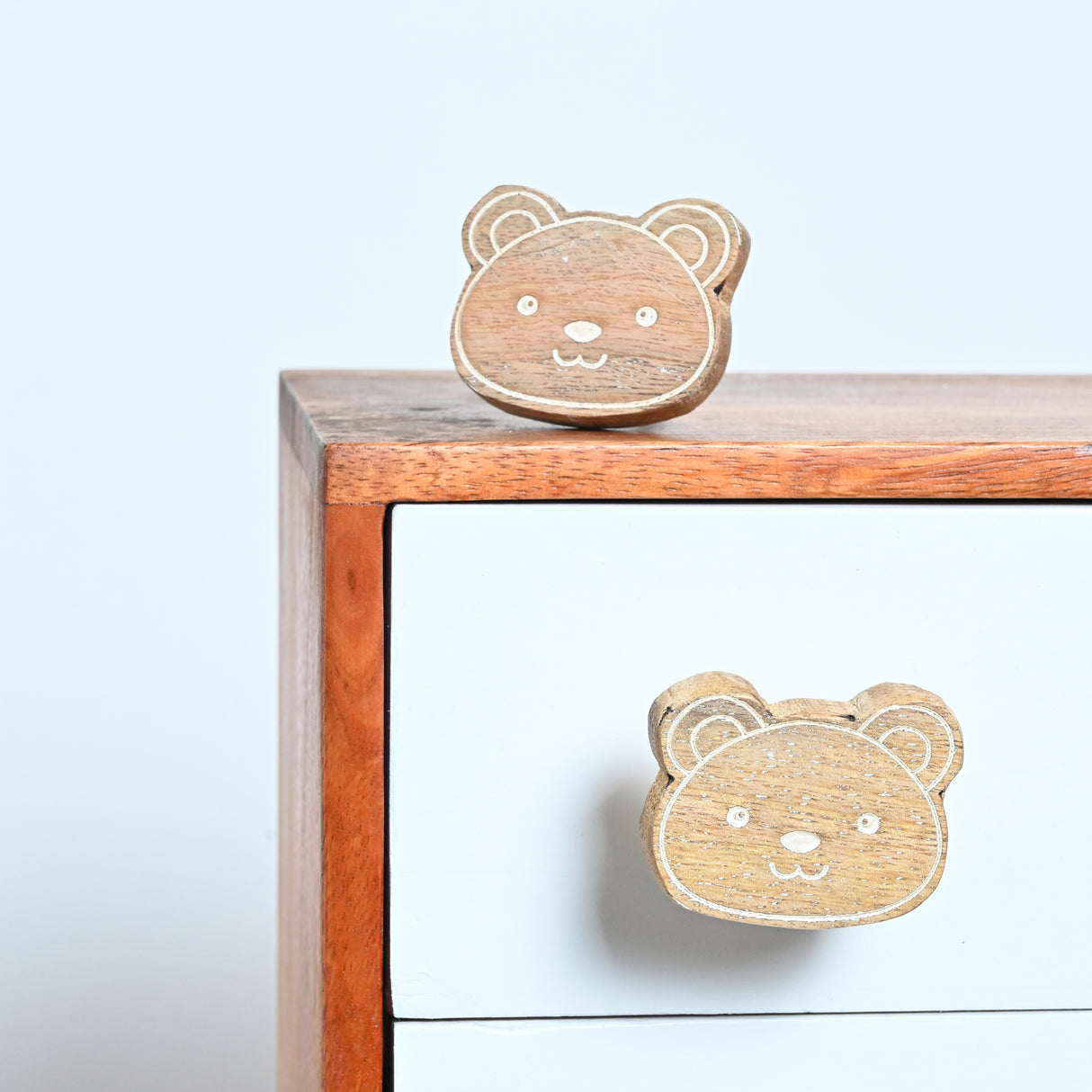 Bear Mango Wooden / Drawer Knob– Handcrafted Kids Room Hardware | Pinch of Pretty