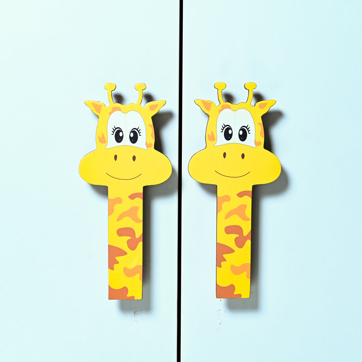 Giraffe Wooden Cupboard Handle / Drawer – Handcrafted Kids Room Hardware | Pinch of Pretty