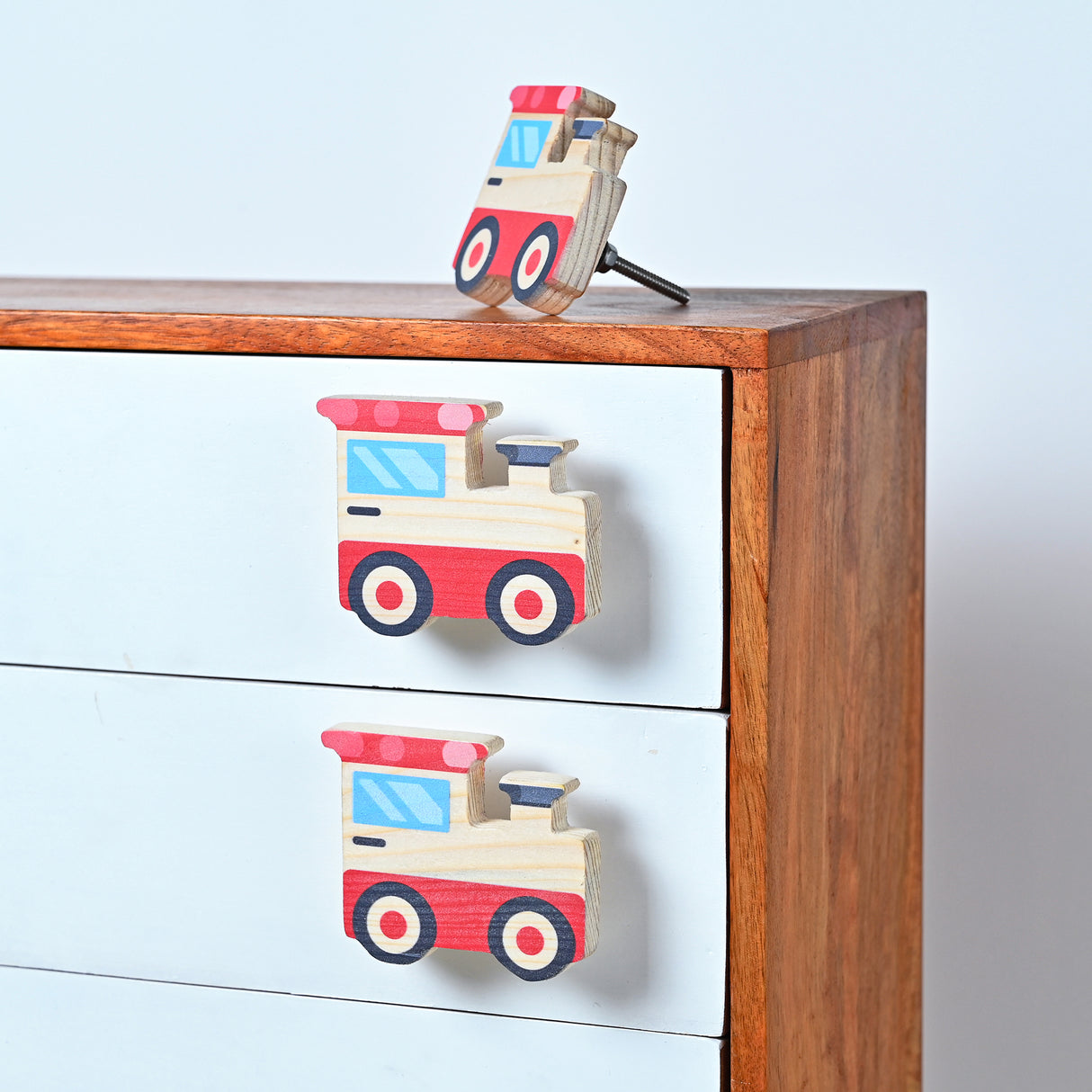 Train Wooden / Drawer Knob – Handcrafted Kids Room Hardware | Pinch of Pretty