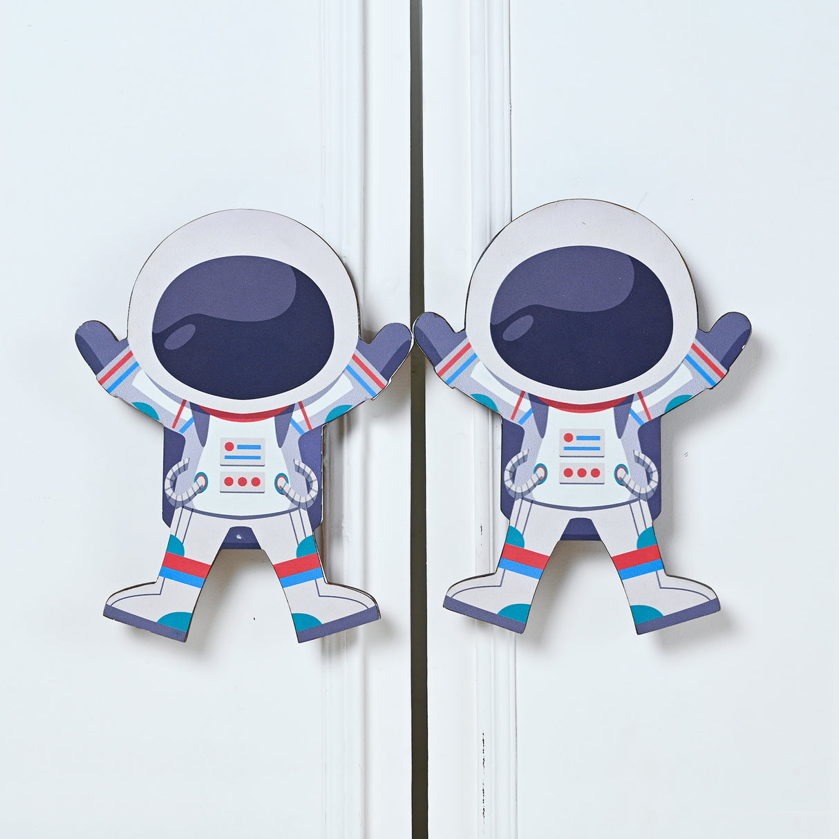 Astronaut Wooden Cupboard Handle / Drawer – Handcrafted Kids Room Hardware | Pinch of Pretty