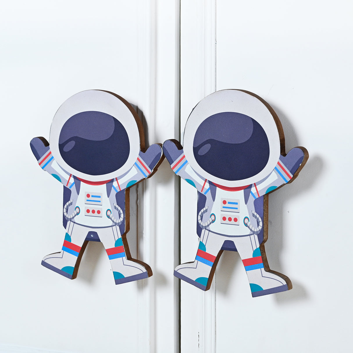 Astronaut Wooden Cupboard Handle / Drawer – Handcrafted Kids Room Hardware | Pinch of Pretty