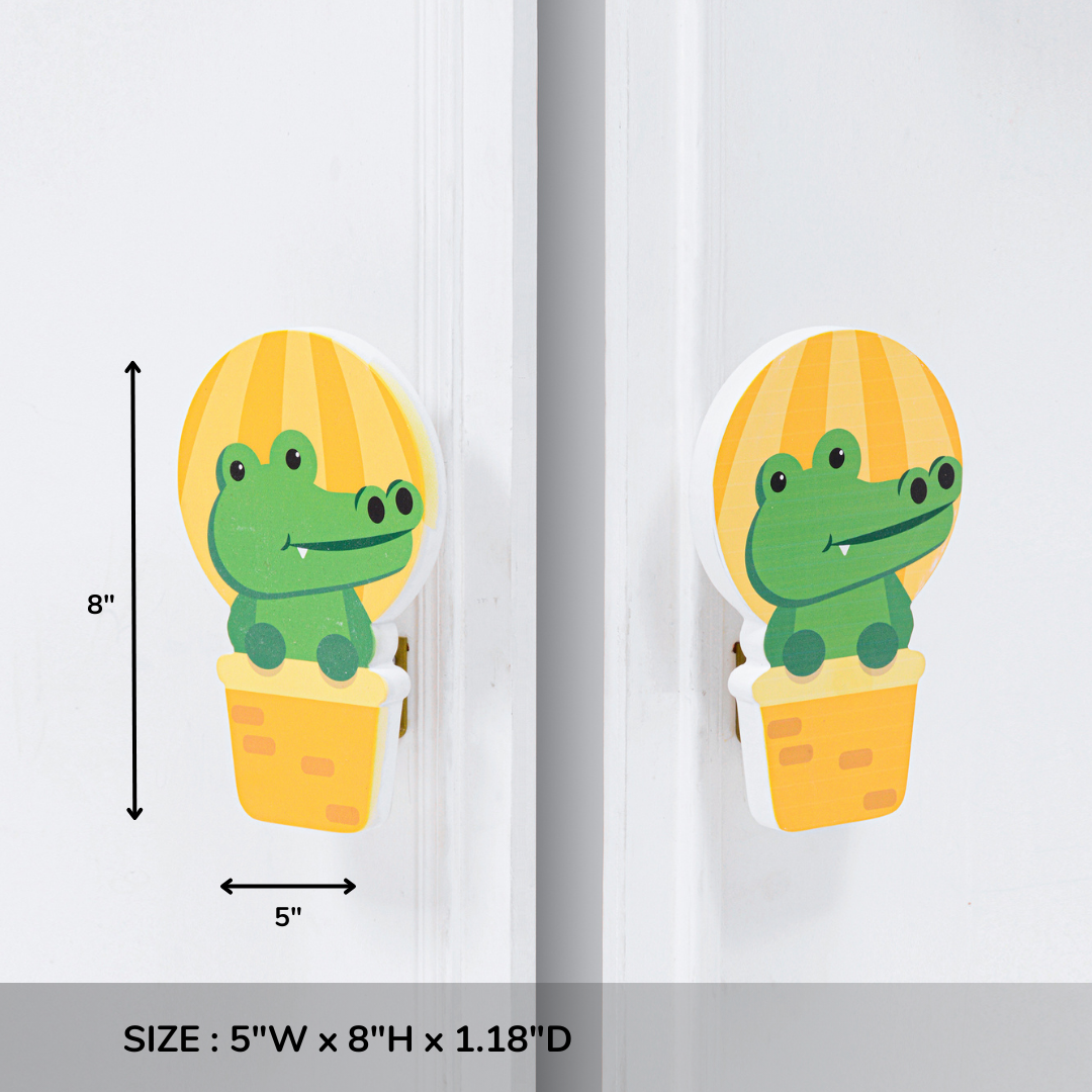 Crocodile Wooden Cupboard Handle / Drawer – Handcrafted Kids Room Hardware | Pinch of Pretty