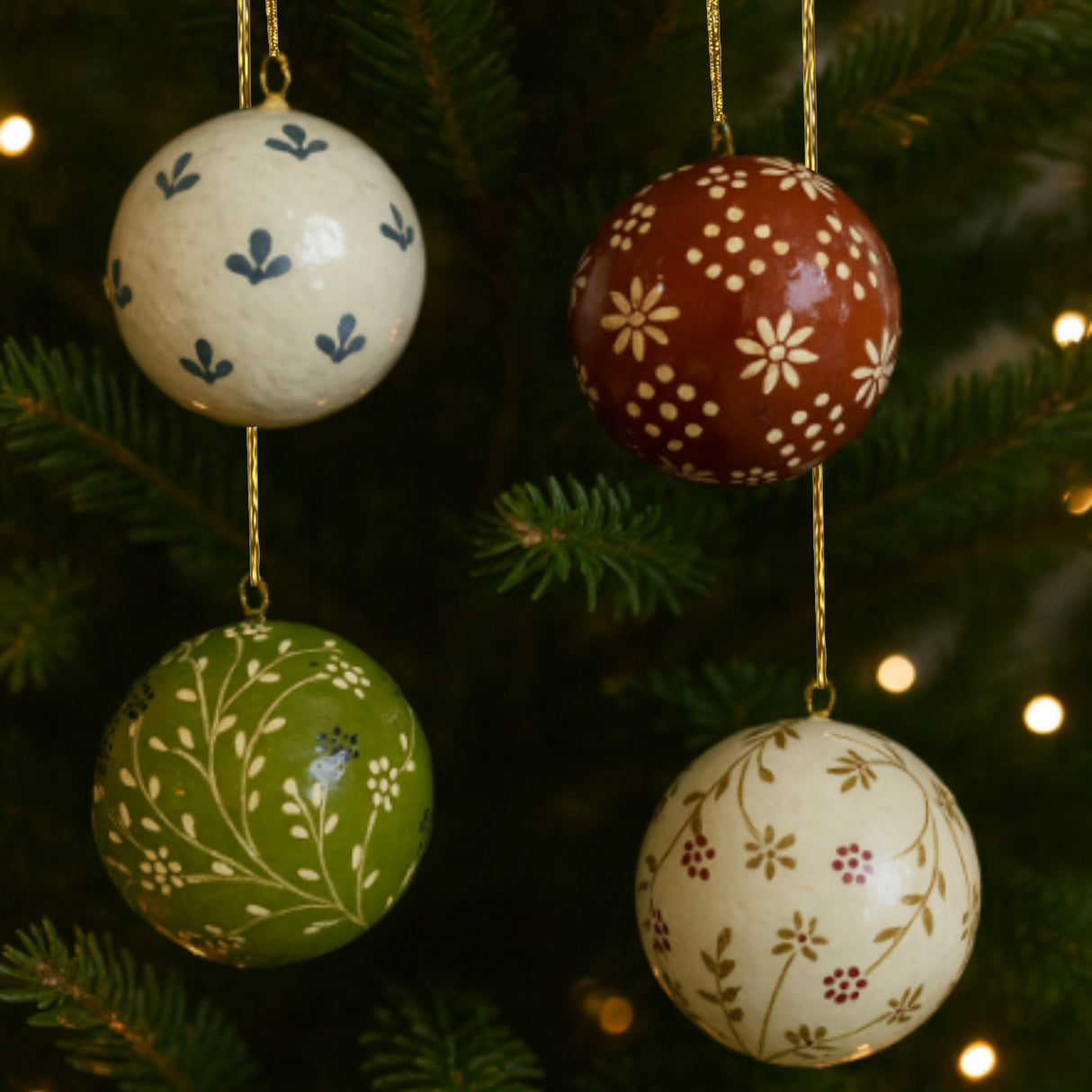 Paper Mache Floral Christmas Ornament (Set of 4)