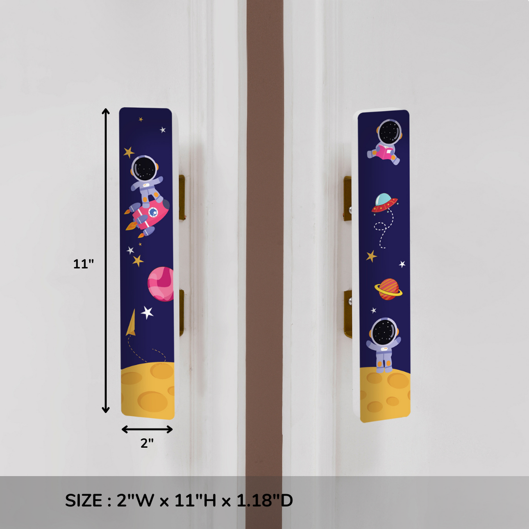 Space Love Wooden Cupboard Handle / Drawer – Handcrafted Kids Room Hardware | Pinch of Pretty