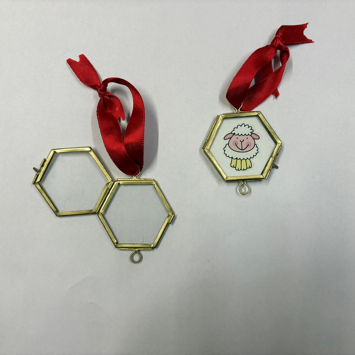Pack of 3 Hexagonal Brass Hanging Photo Frame with Red Ribbon