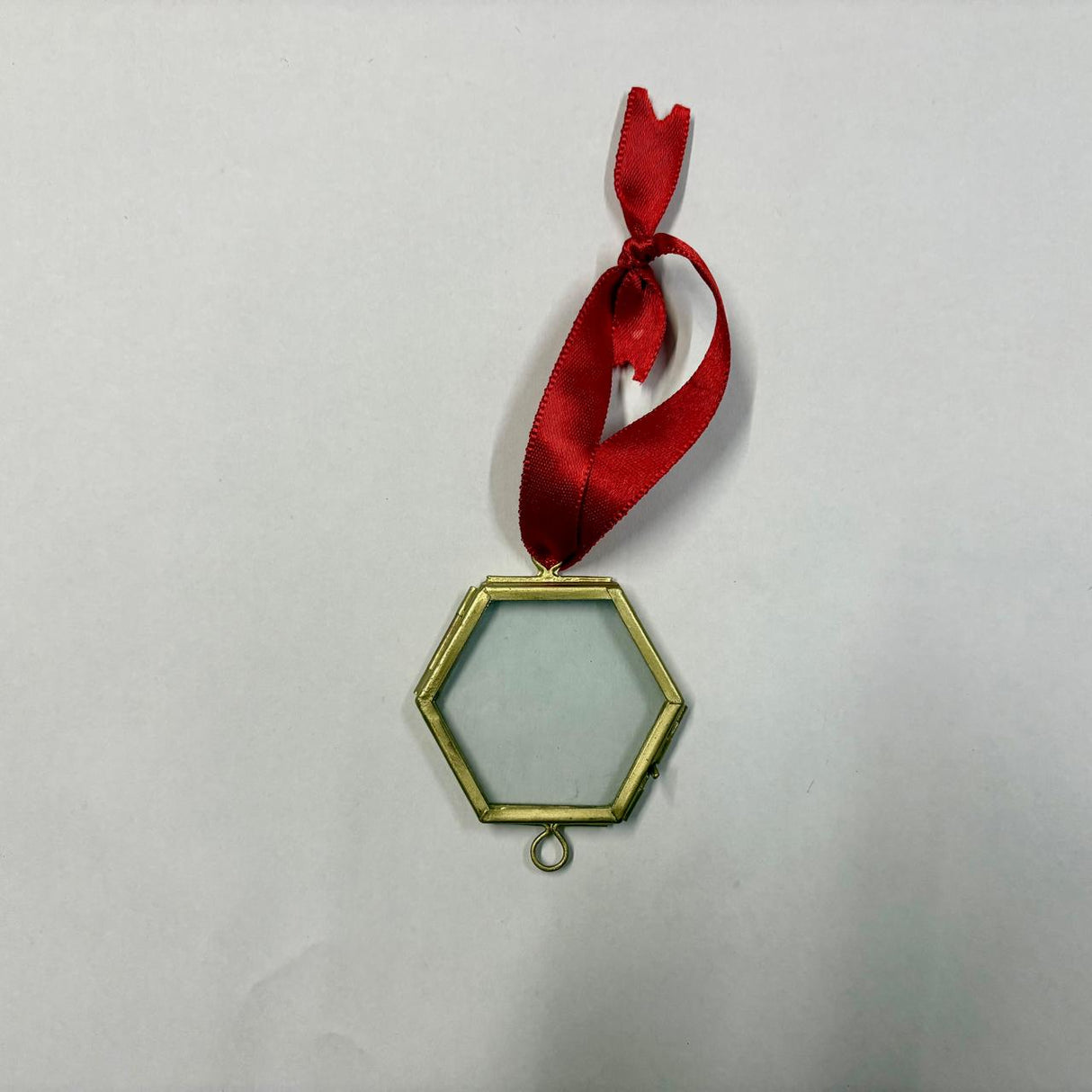 Pack of 3 Hexagonal Brass Hanging Photo Frame with Red Ribbon