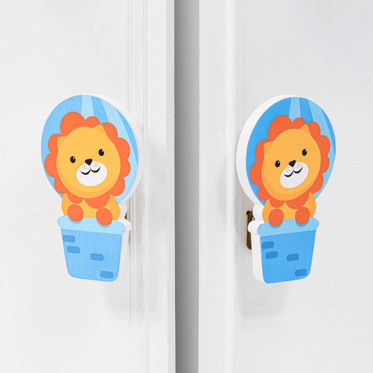 Lion Wooden Cupboard Handle / Drawer – Handcrafted Kids Room Hardware | Pinch of Pretty