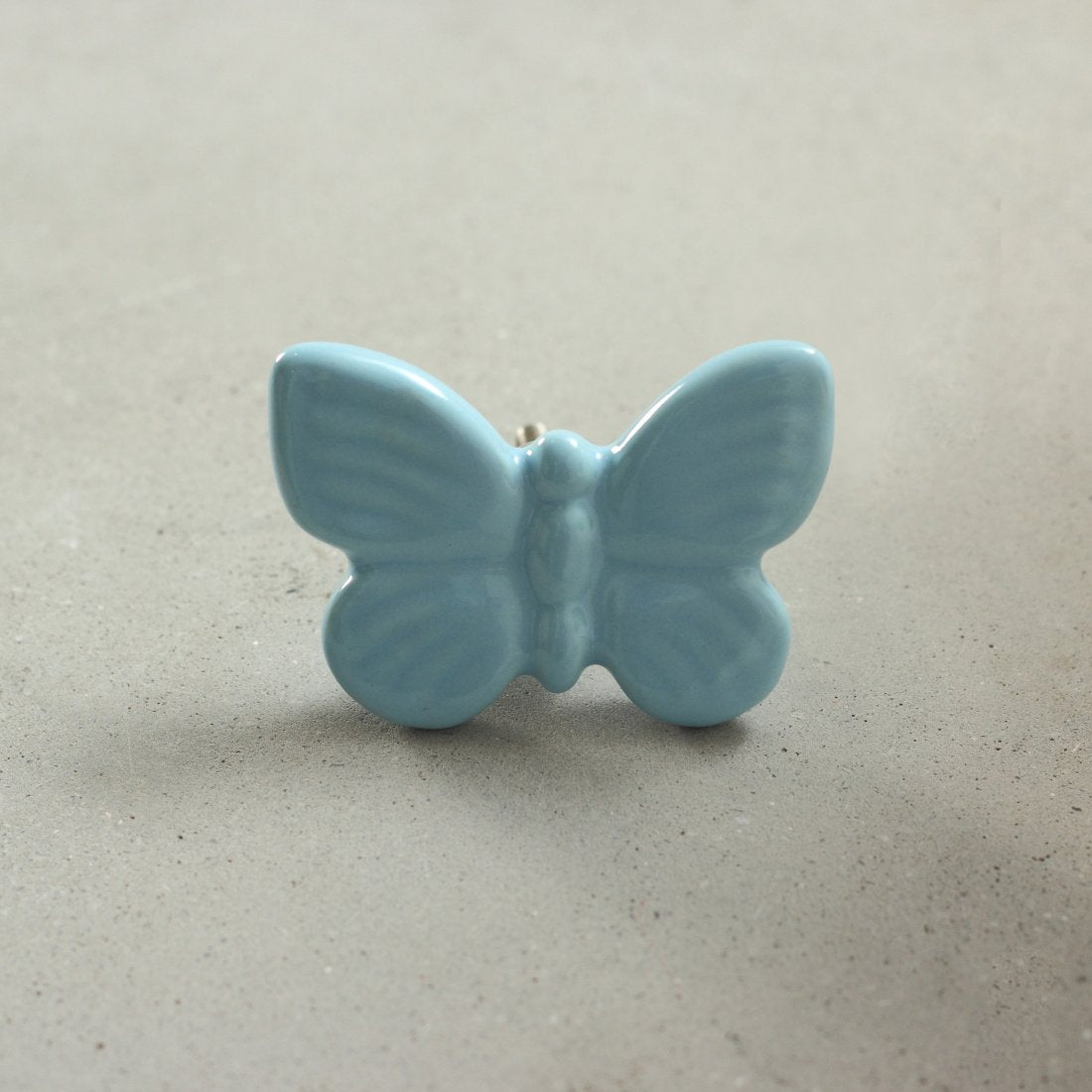 Fly High Butterfly Ceramic Knob – Stylish Cupboard & Drawer Handle for Kids’ Room