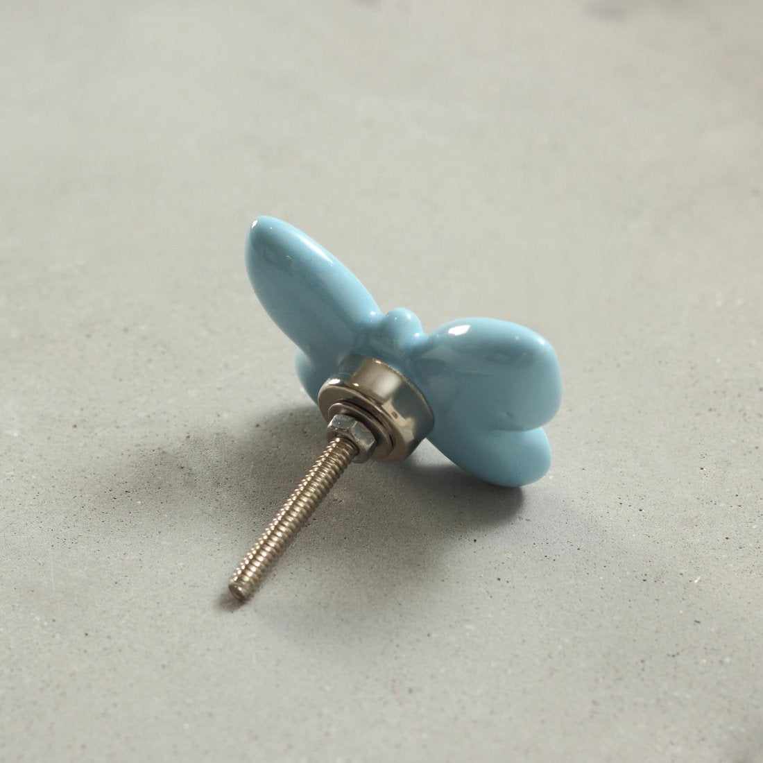 Fly High Butterfly Ceramic Knob – Stylish Cupboard & Drawer Handle for Kids’ Room