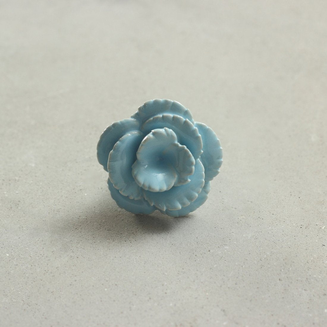 Blossom Flower Ceramic Knob – Stylish Cupboard & Drawer Handle for Kids’ Room