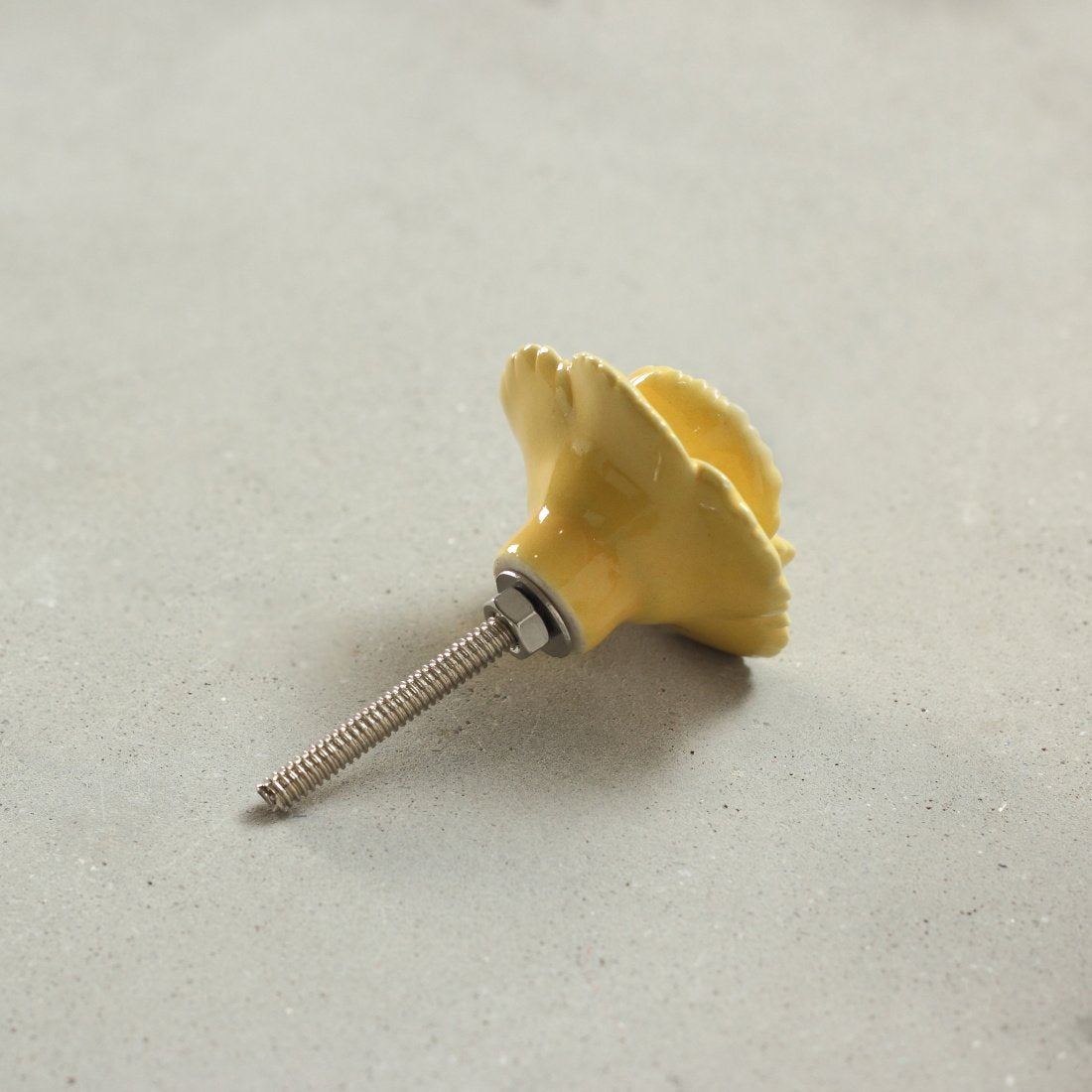 Blossom Flower Ceramic Knob – Stylish Cupboard & Drawer Handle for Kids’ Room