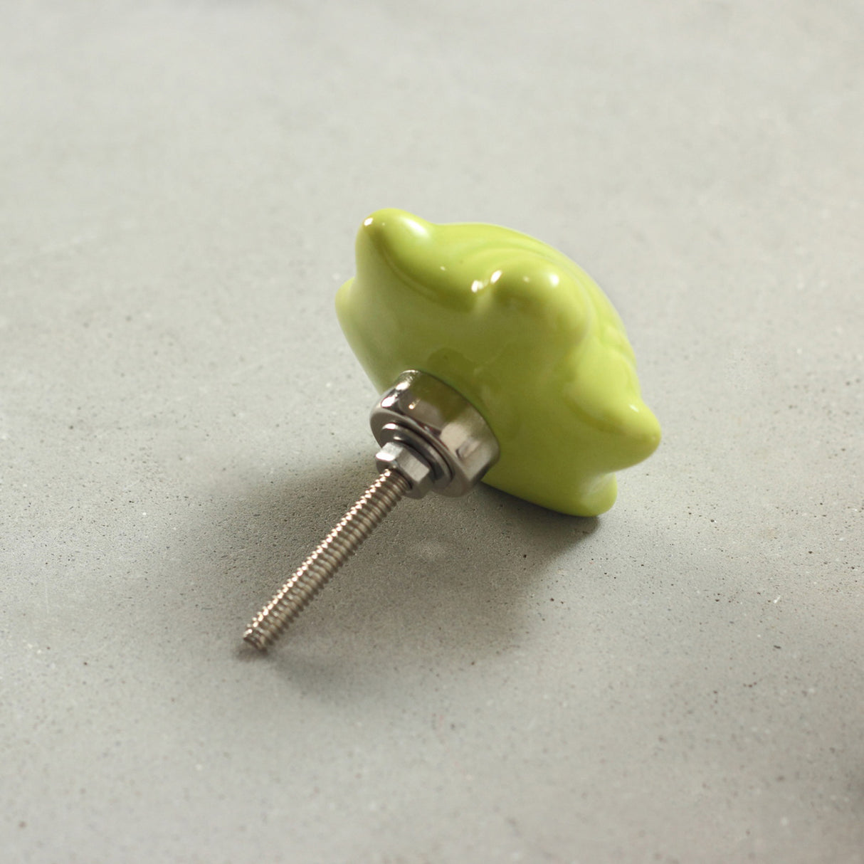 Tobby Turtle Ceramic Knob – Stylish Cupboard & Drawer Handle for Kids’ Room