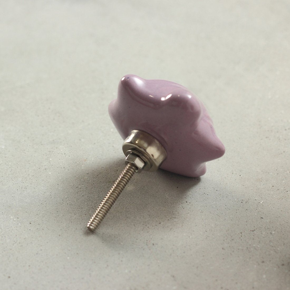 Tobby Turtle Ceramic Knob – Stylish Cupboard & Drawer Handle for Kids’ Room