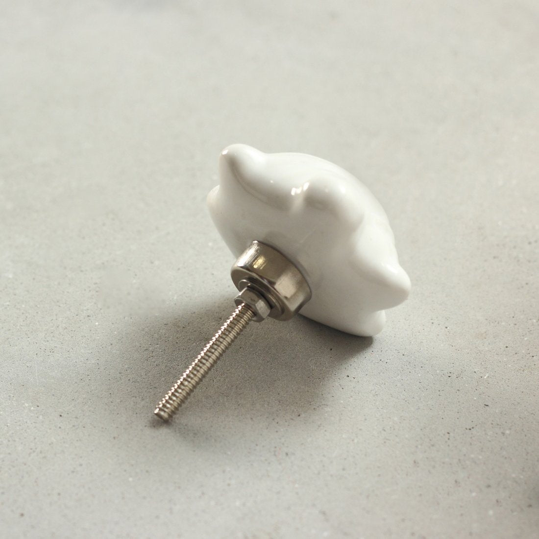 Tobby Turtle Ceramic Knob – Stylish Cupboard & Drawer Handle for Kids’ Room