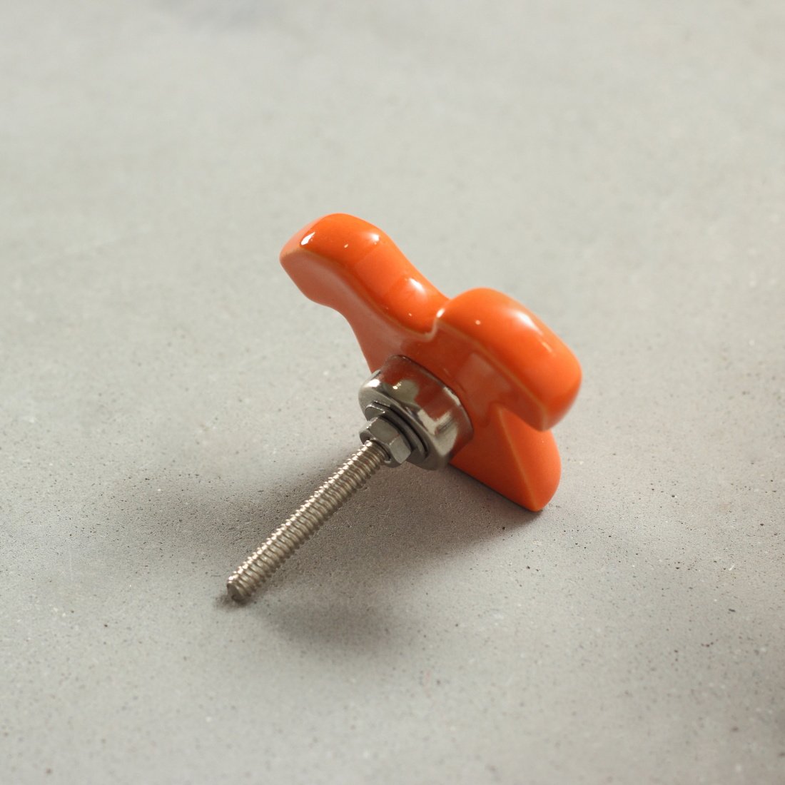 T-shirt Ceramic Knob – Stylish Cupboard & Drawer Handle for Kids’ Room