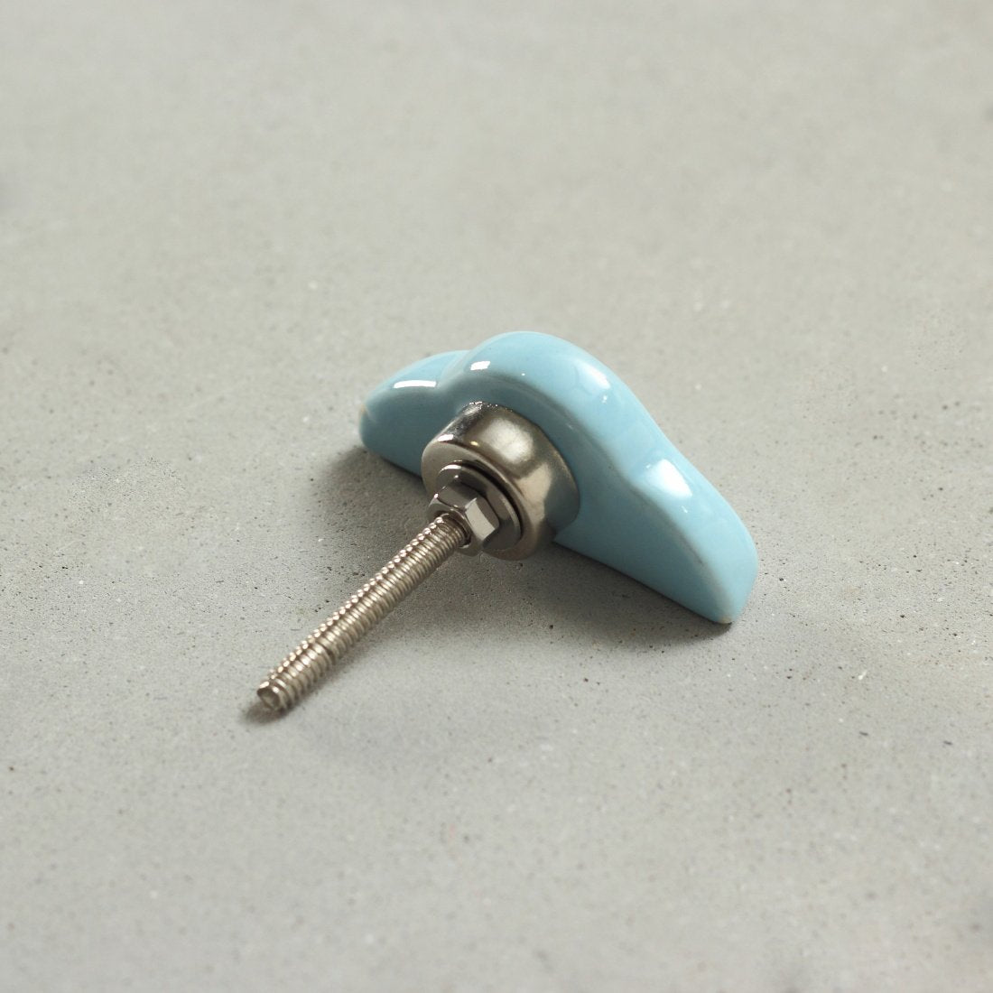 Willy Wonka Car Ceramic Knob – Stylish Cupboard & Drawer Handle for Kids’ Room