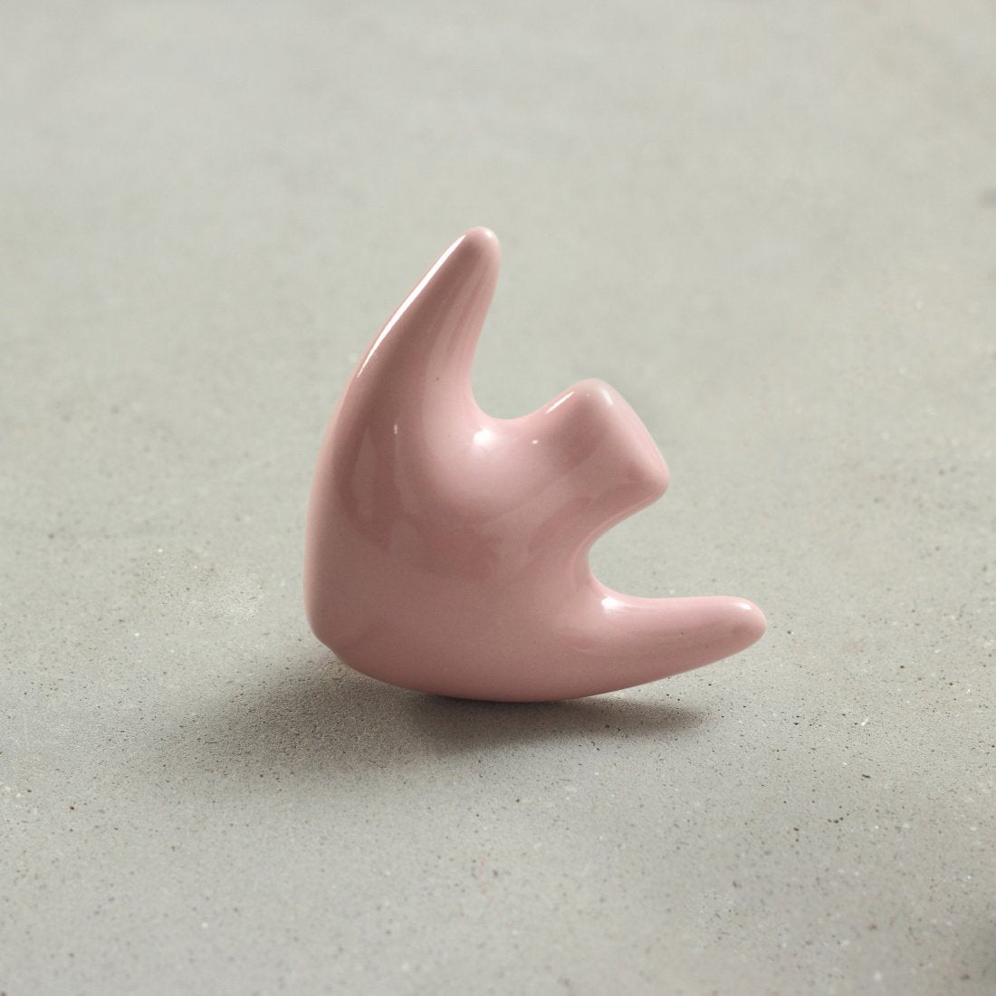 Goldy Fish Ceramic Knob – Stylish Cupboard & Drawer Handle for Kids’ Room