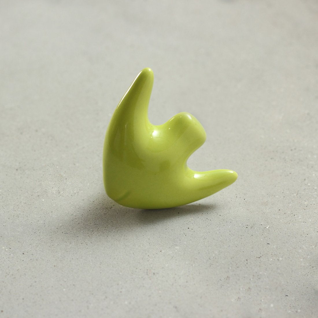 Goldy Fish Ceramic Knob – Stylish Cupboard & Drawer Handle for Kids’ Room