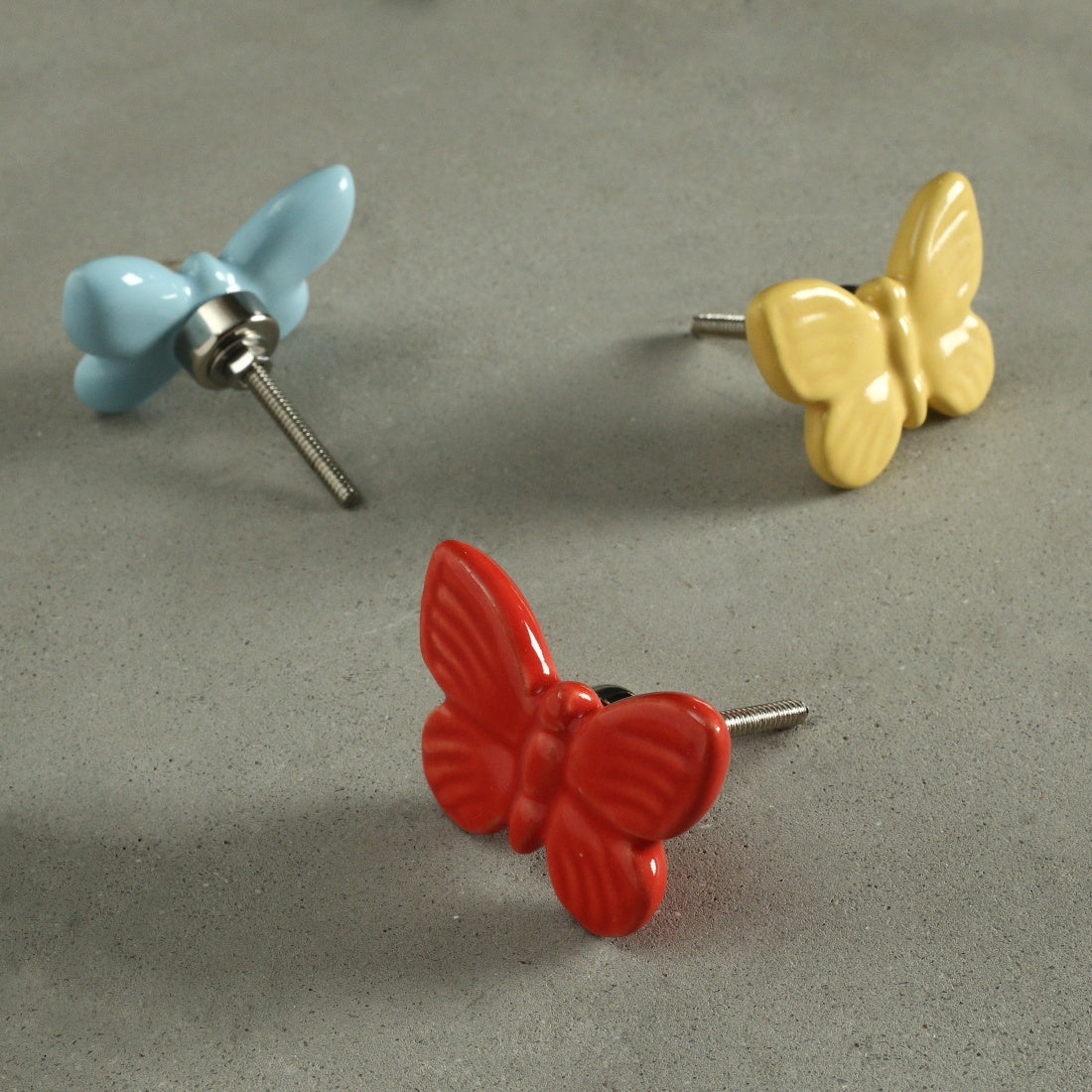 Fly High Butterfly Ceramic Knob – Stylish Cupboard & Drawer Handle for Kids’ Room