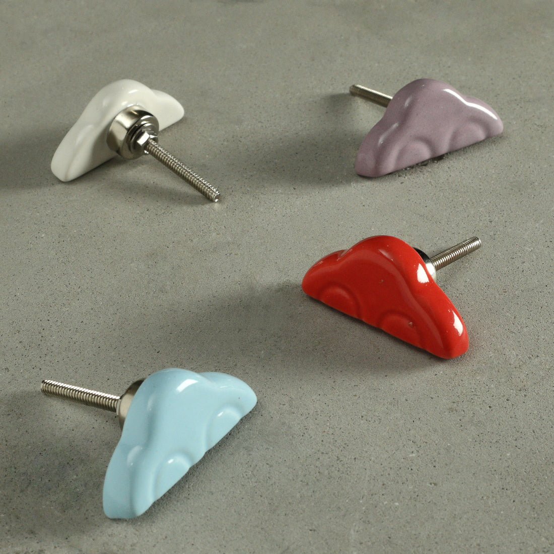 Willy Wonka Car Ceramic Knob – Stylish Cupboard & Drawer Handle for Kids’ Room