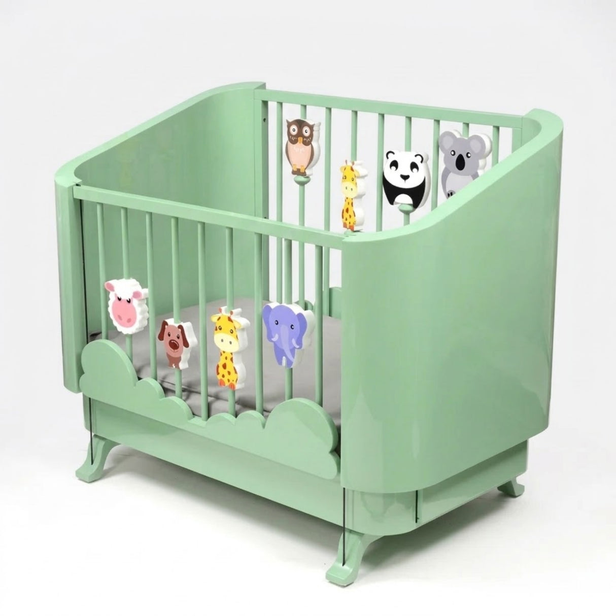 Playful Animal Crib