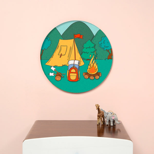 HAPPY CAMPING PINBOARD