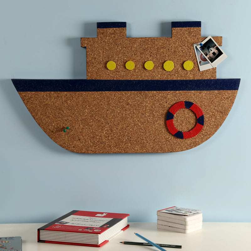 Ship Pinboard
