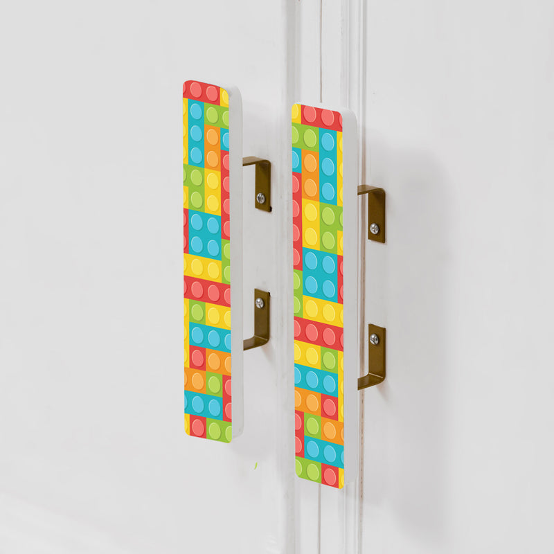 LEGO HANDLES