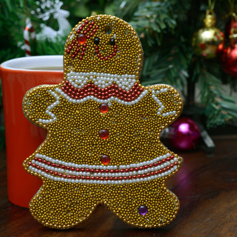 Mr & Mrs Gingerbread Tree hanging